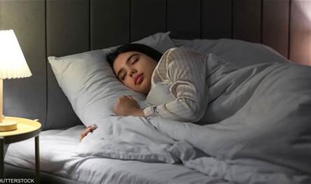 لحماية الظهر والقلب اليكم وضعية النوم الصحيحة لحماية-الظهر-والقلب-اليكم-وضعية-النوم-الصحيحة