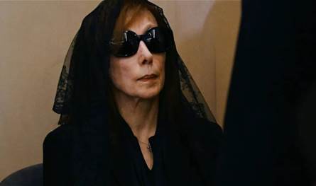 "إلى ابني الحبيب".. السيدة فيروز تودع اليوم للمرة الأخيرة نجلها "هلي" "إلى-ابني-الحبيب".-السيدة-فيروز-تودع-اليوم-للمرة-الأخيرة-نجلها-"هلي"