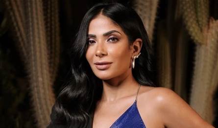 أزمة فنية وخسائر في أعمالها.. ماذا يجري مع منى زكي؟ أزمة-فنية-وخسائر-في-أعمالها.-ماذا-يجري-مع-منى-زكي؟