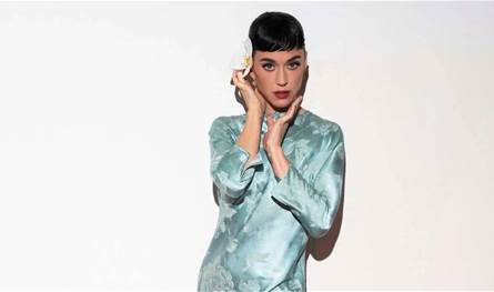 بعد-إعلان-علاقتهما-رسميًا.-إطلالة-جديدة-لكاتي-بيري-برفقة-حبيبها-رئيس-الوزراء-السابق