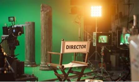 بعد أن اتهمته زوجته بسبّها وضربها.. ممثل شهير يخرج عن صمته ويرد (صورة) بعد-أن-اتهمته-زوجته-بسبّها-وضربها.-ممثل-شهير-يخرج-عن-صمته-ويرد-(صورة)