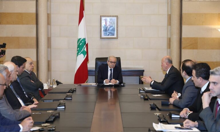 اجتماع-في-السراي-بعد-فاجعة-القبة.-وريفي:-العمل-الفوري-سيبدأ