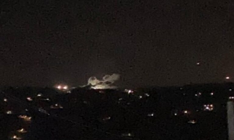 انفجارات عنيفة خلال مناورات للجيش الإسرائيلي عند الحدود انفجارات-عنيفة-خلال-مناورات-للجيش-الإسرائيلي-عند-الحدود