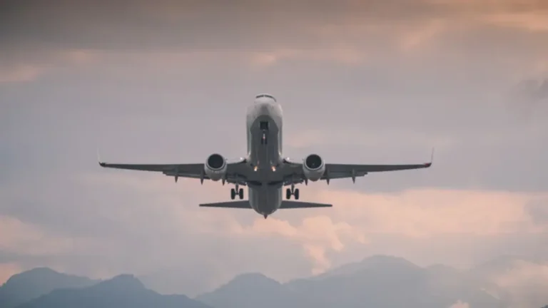 15-قتيلًا-جراء-تحطم-طائرة-قرب-الحدود-مع-فنزويلا