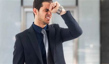 لماذا-ينسى-البعض-منا-أسماء-الناس؟-دراسة-تجيب