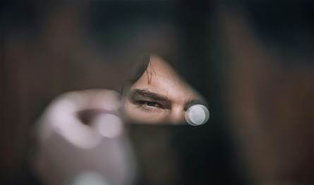 "يا-لوعة-القلب".-الموت-يغيب-ابن-مؤثر-عربي-والجمهور-يواسيه