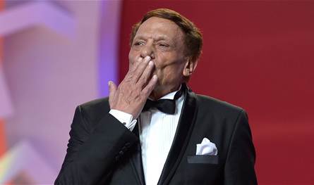 أنباء عن نقل عادل إمام إلى المستشفى نتيجة تعرّضه لأزمة صحية مُفاجئة!؟ أنباء-عن-نقل-عادل-إمام-إلى-المستشفى-نتيجة-تعرّضه-لأزمة-صحية-مُفاجئة!؟