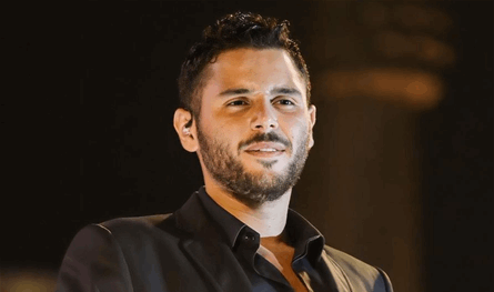 بالفيديو… هل يعيش الوليد الحلاني قصّة حبّ مع مشتركة في ملكة جمال لبنان؟ بالفيديو…-هل-يعيش-الوليد-الحلاني-قصّة-حبّ-مع-مشتركة-في-ملكة-جمال-لبنان؟