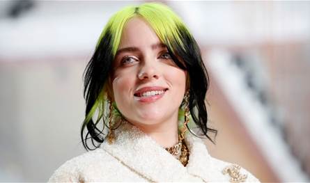 خاتم-بيلي-إيليش-يشعل-منصات-التواصل.-هل-دخلت-القفص-الذهبي؟