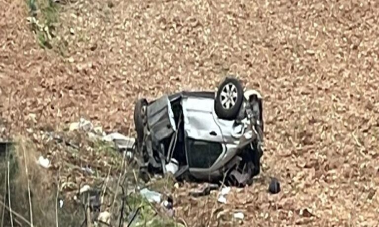 جرحى نتيجة انقلاب سيارة على أوتوستراد شكا جرحى-نتيجة-انقلاب-سيارة-على-أوتوستراد-شكا