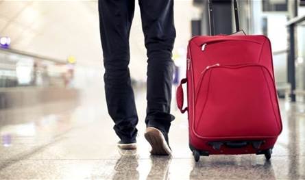 فنان لبنانيّ لا يخضع للتفتيش في المطار في أميركا… ما السبب؟ (فيديو) فنان-لبنانيّ-لا-يخضع-للتفتيش-في-المطار-في-أميركا…-ما-السبب؟-(فيديو)