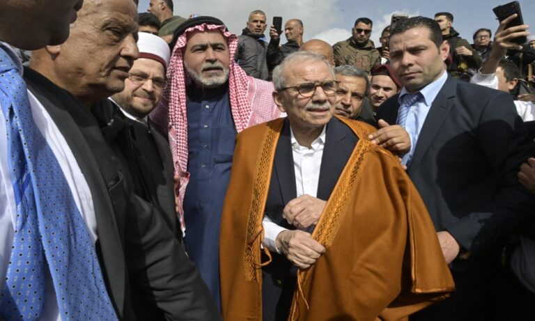 سلام-يزور-بلدة-كفركلا-(صورة)