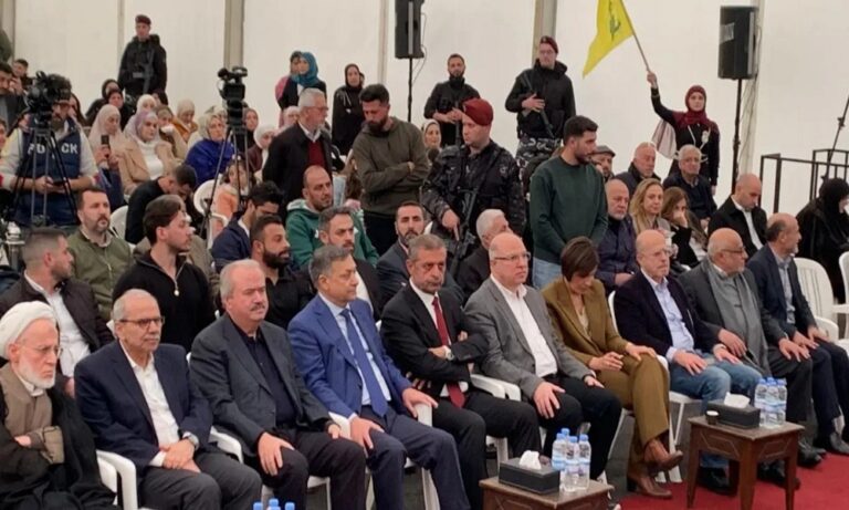 سلام يشارك في احتفال افتتاح السوق التجارية البديلة سلام-يشارك-في-احتفال-افتتاح-السوق-التجارية-البديلة