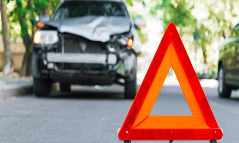 رئيس مجلس إدارة مرفأ بيروت يتعرّض لحادث سير مروّع رئيس-مجلس-إدارة-مرفأ-بيروت-يتعرّض-لحادث-سير-مروّع