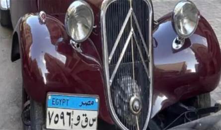 سيارة-قديمة-كانت-لأحد-أبرز-الفنانين-العرب…-معروضة-للبيع-وهذه-قيمتها