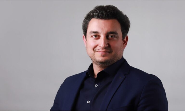 طلبٌ من ضو إلى وزير الاتّصالات طلبٌ-من-ضو-إلى-وزير-الاتّصالات