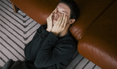 لماذا-يشتد-اكتئاب-الشتاء-في-هذا-التوقيت؟