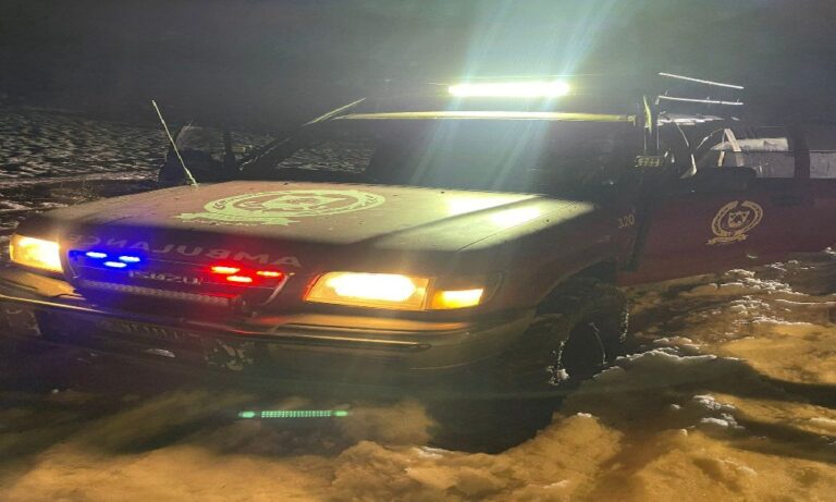 إنقاذ أربعة مواطنين في جرد العاقورة إنقاذ-أربعة-مواطنين-في-جرد-العاقورة