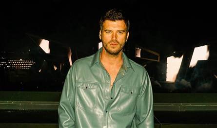 تكبره بـ 5 سنوات.. انفصال النجم التركي الشهير كيفانش تاتليتوغ عن زوجته! تكبره-بـ-5-سنوات.-انفصال-النجم-التركي-الشهير-كيفانش-تاتليتوغ-عن-زوجته!