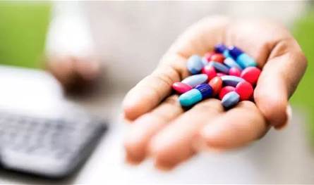 هذه-الأدوية-الشائعة-قد-تحمل-مخاطر-صحية-خفية.-إحذروها