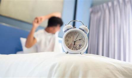 الاستيقاظ عند الخامسة فجراً… هل هو سرّ النجاح؟ الاستيقاظ-عند-الخامسة-فجراً…-هل-هو-سرّ-النجاح؟